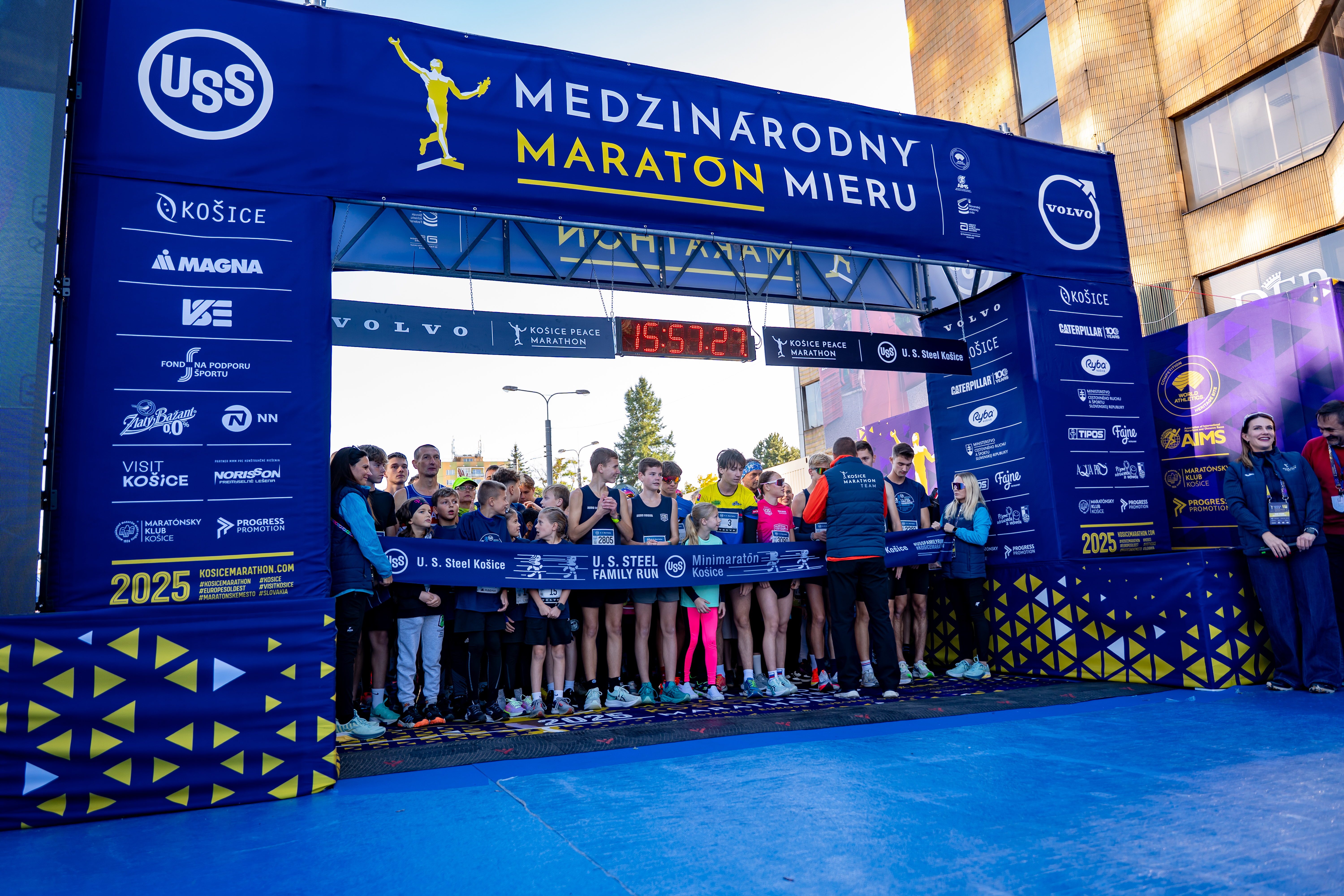Start U. S. Steel Family Run  Minimaraton -21